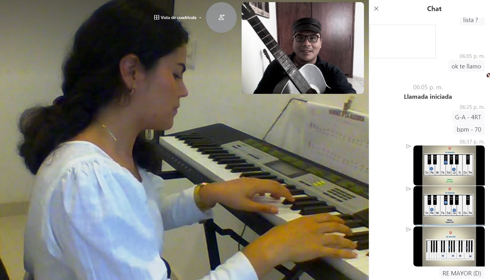 Alumna practicando teclado en modalidad virtual